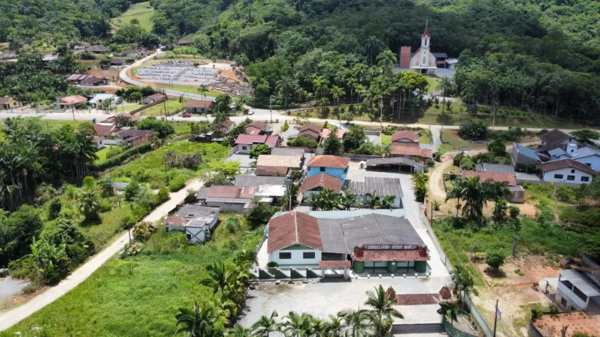 Imóvel Comercial em frente a SC-108, em Massaranduba - SC