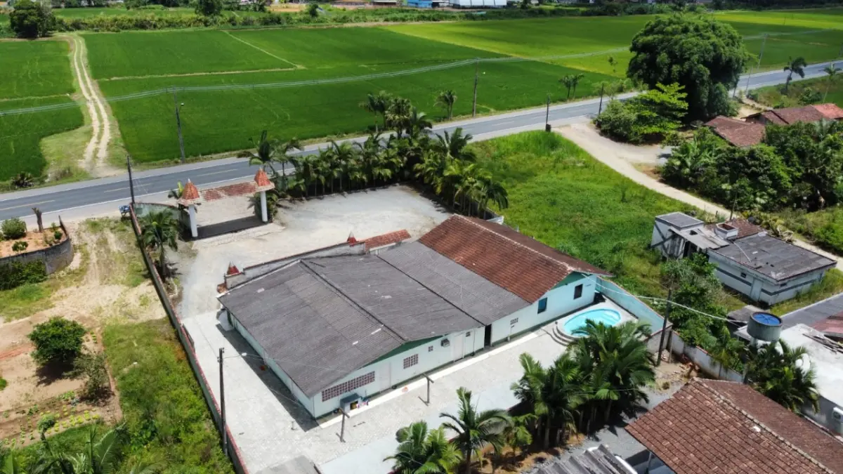 Imóvel Comercial em frente a SC-108, em Massaranduba - SC