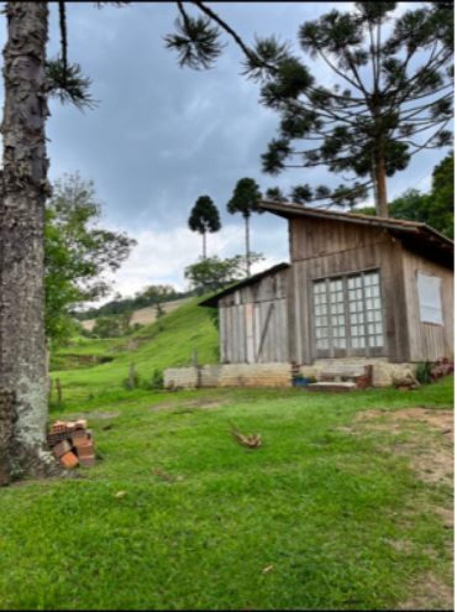Fração Ideal de 5.902,60 m², de propriedade de Marilene Heiden, do imóvel descrito na matrícula n. 45.880, do Cartório de Registro de Imóveis de São Bento do Sul/SC