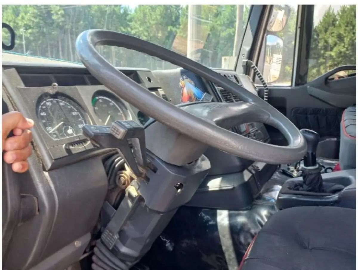 CAMINHÃO IVECO/STRADALIS-HD 570S42TN, cor branca,