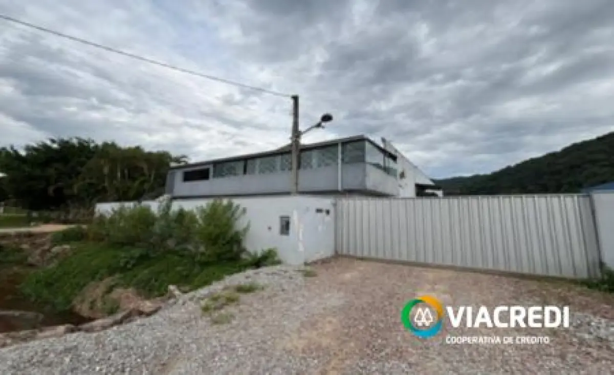 LOTE 001 - Imóvel comercial R. Lina Bodenmuller Bertolini, 30, Limeira Alta, Brusque - SC