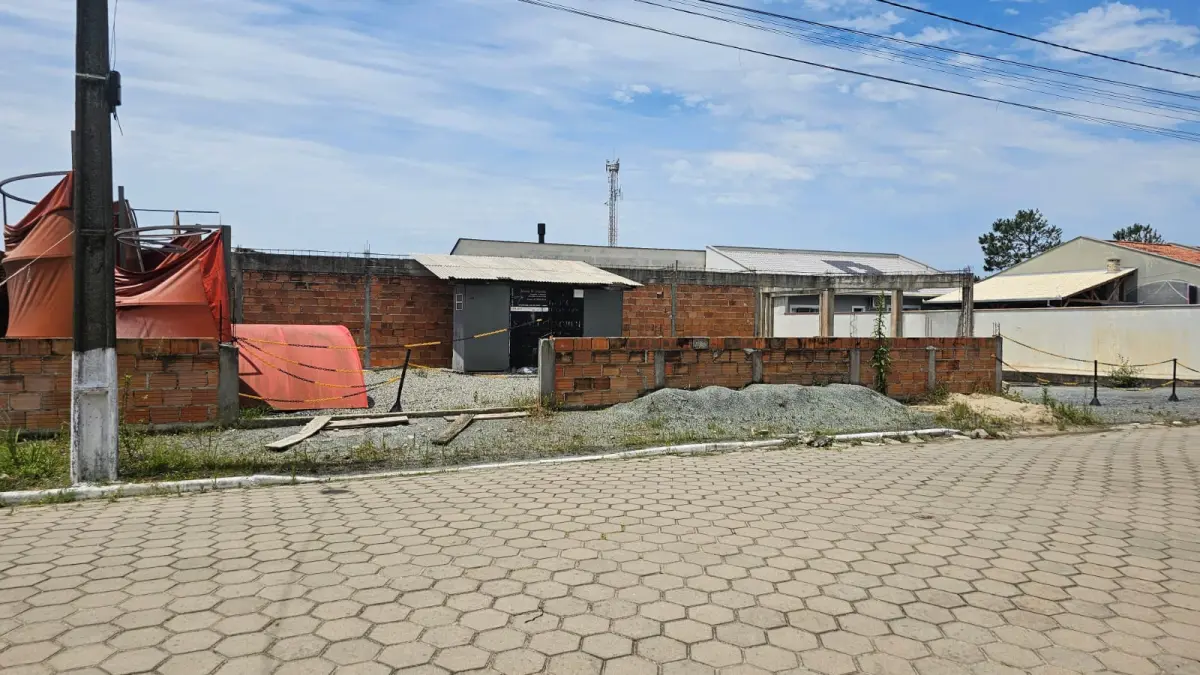 LOTE 008 - Terreno Urbano na rua Tom Jobim, S/N,  Salinas, Balneário Barra do Sul - SC