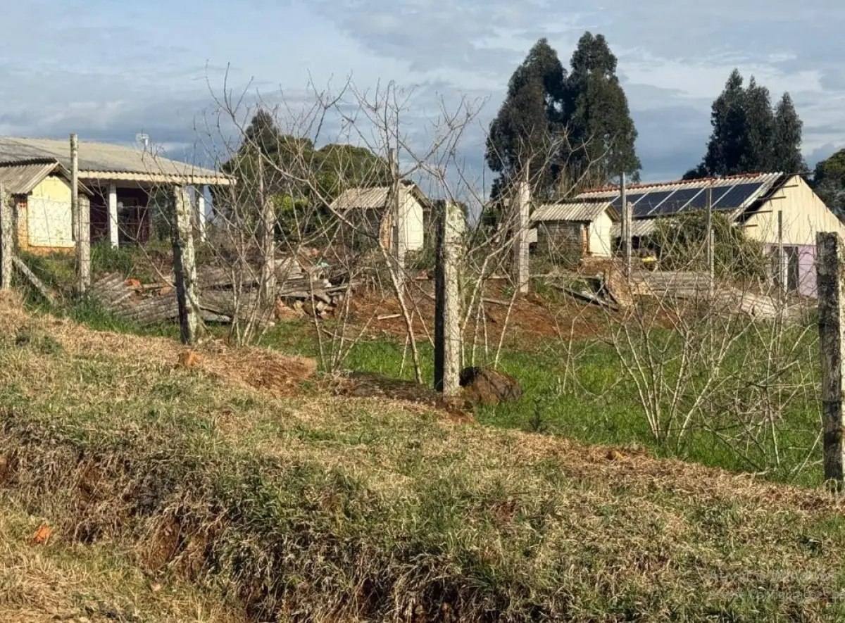LOTE 0022 - Terreno de  5.145,46 m², localizado na Rua Projetada A, S/Nº, lote n°12 da quadra n°02, Bairro Jangada do Sul em General Carneiro/PR