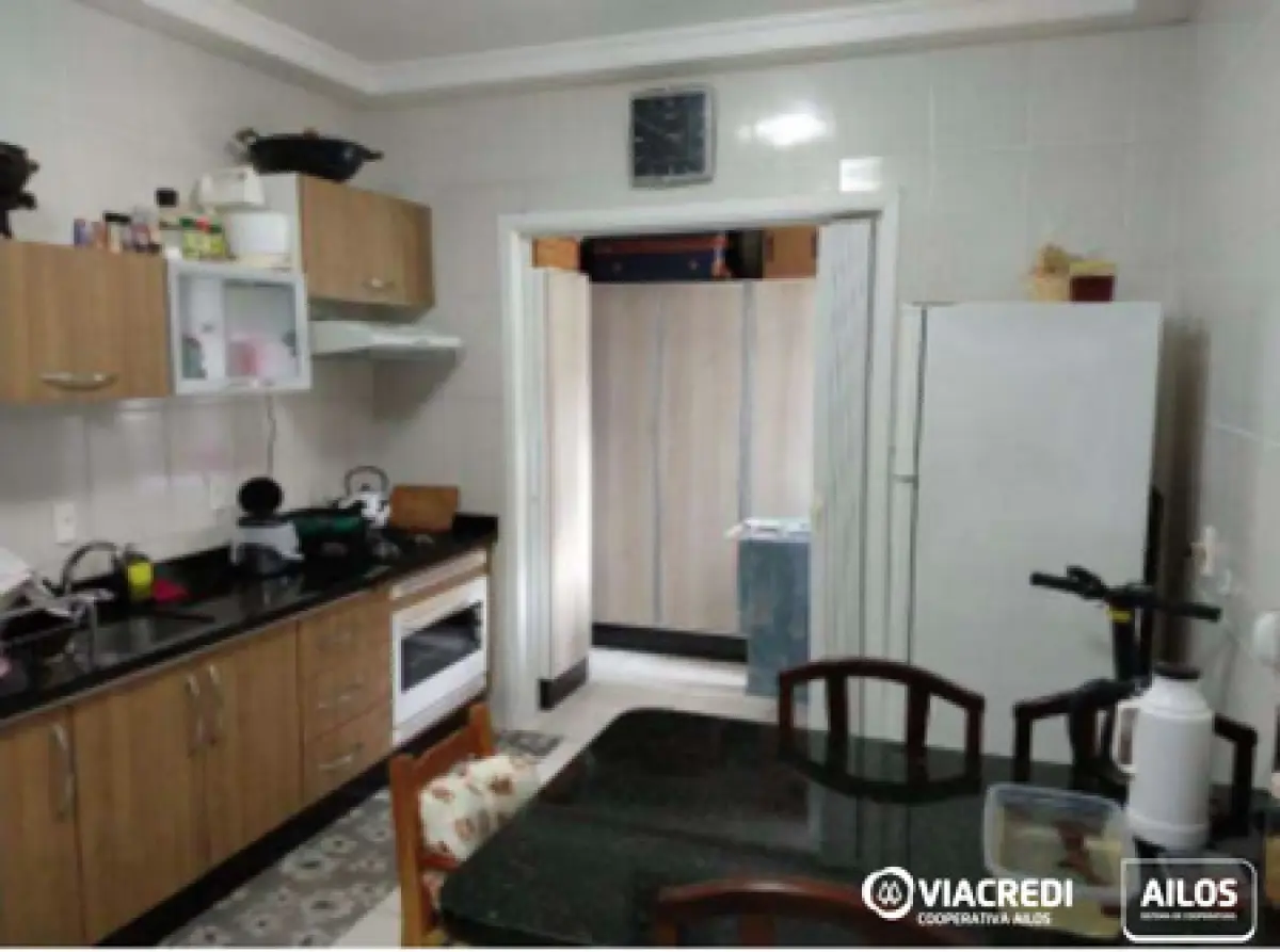 LOTE 001 - Apartamento 402, do Edifício Residencial Monalisa- Indaial/ SC.