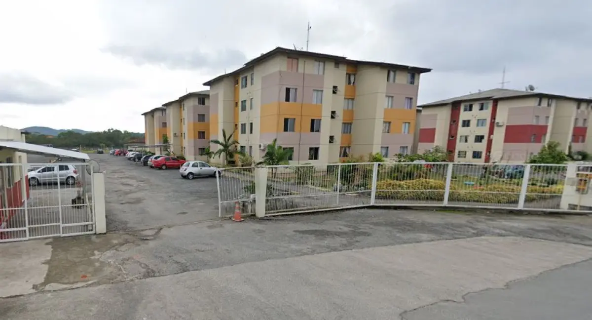 LOTE 001 - Apartamento nº 23, do Bloco 28, do Residencial Trentino I, bairro Itinga, Joinville/SC.