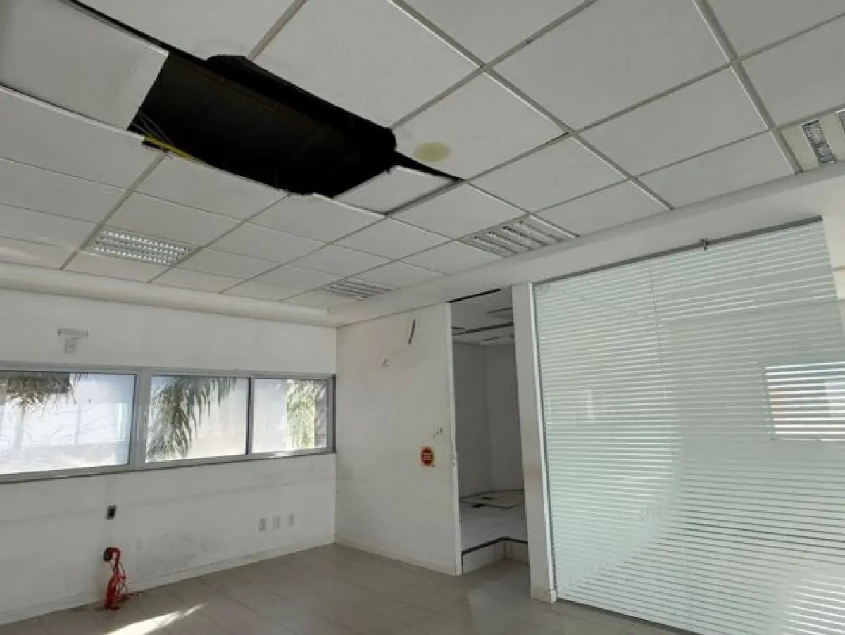 LOTE 001 - Imóvel comercial na Joe Collaço, nº 968 – Bairro Santa Mônica, Florianópolis – SC