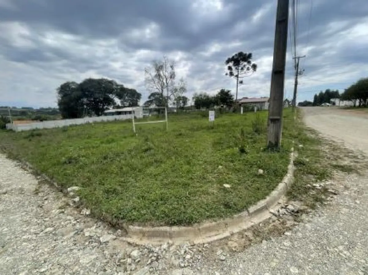 LOTE 004 - Terreno de 420,00 m², na Rua Jandaia do Sul esquina com Rua Londrina, S/N, Lagoa em Irati/PR