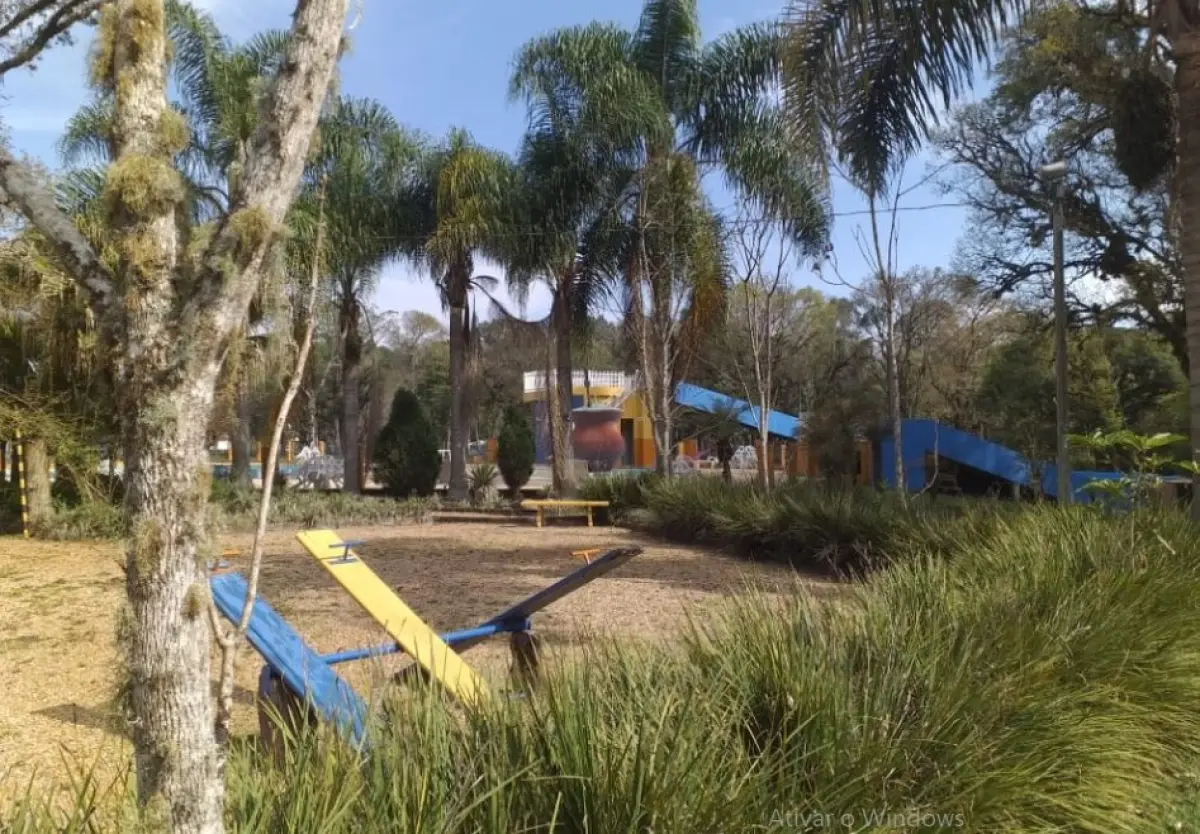 LOTE 001 - Terreno de 9,68 ha, Localidade de Retiro, S/N, Vargem Grande, Zona Rural, em São Mateus do Sul/PR