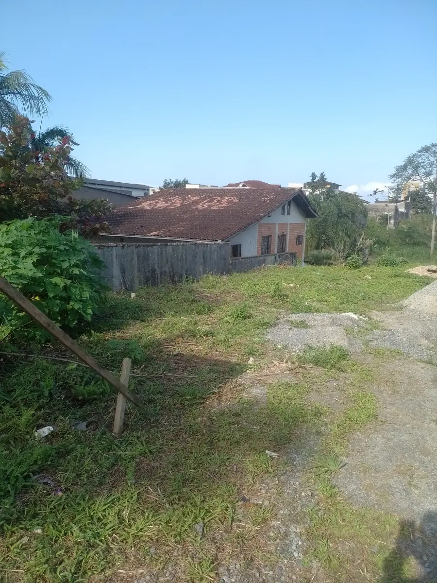 LOTE 001 - Casa Rua XAXIM, 528 - IRIRIU - 89227315   Joinville - SC