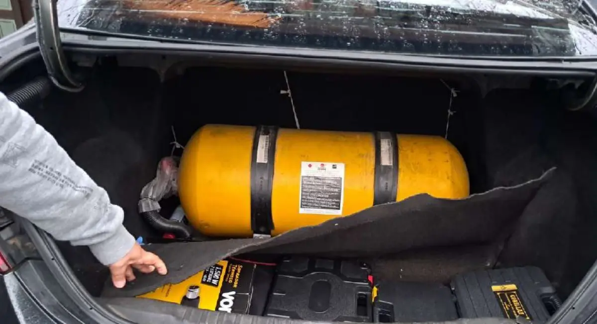 LOTE 001 - QHV1589, SC CHEV/ PRISMA  1.4 MTLT, 2016/2017, Cinza.