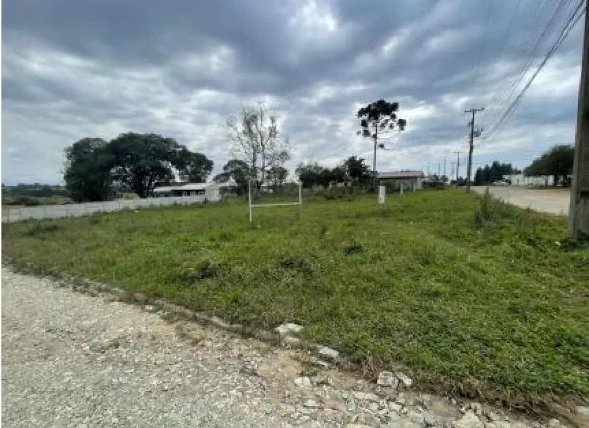 LOTE 004 - Terreno de 420,00 m², na Rua Jandaia do Sul esquina com Rua Londrina, S/N, Lagoa em Irati/PR