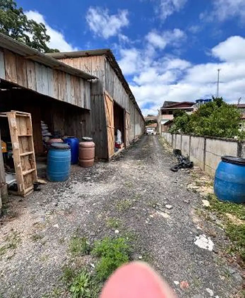 LOTE 001 - Terreno de 1.750,00 m², na RODOVIA EDGARD ANDRADE GOMES, 700, Guamirim, em IRATI / SC,