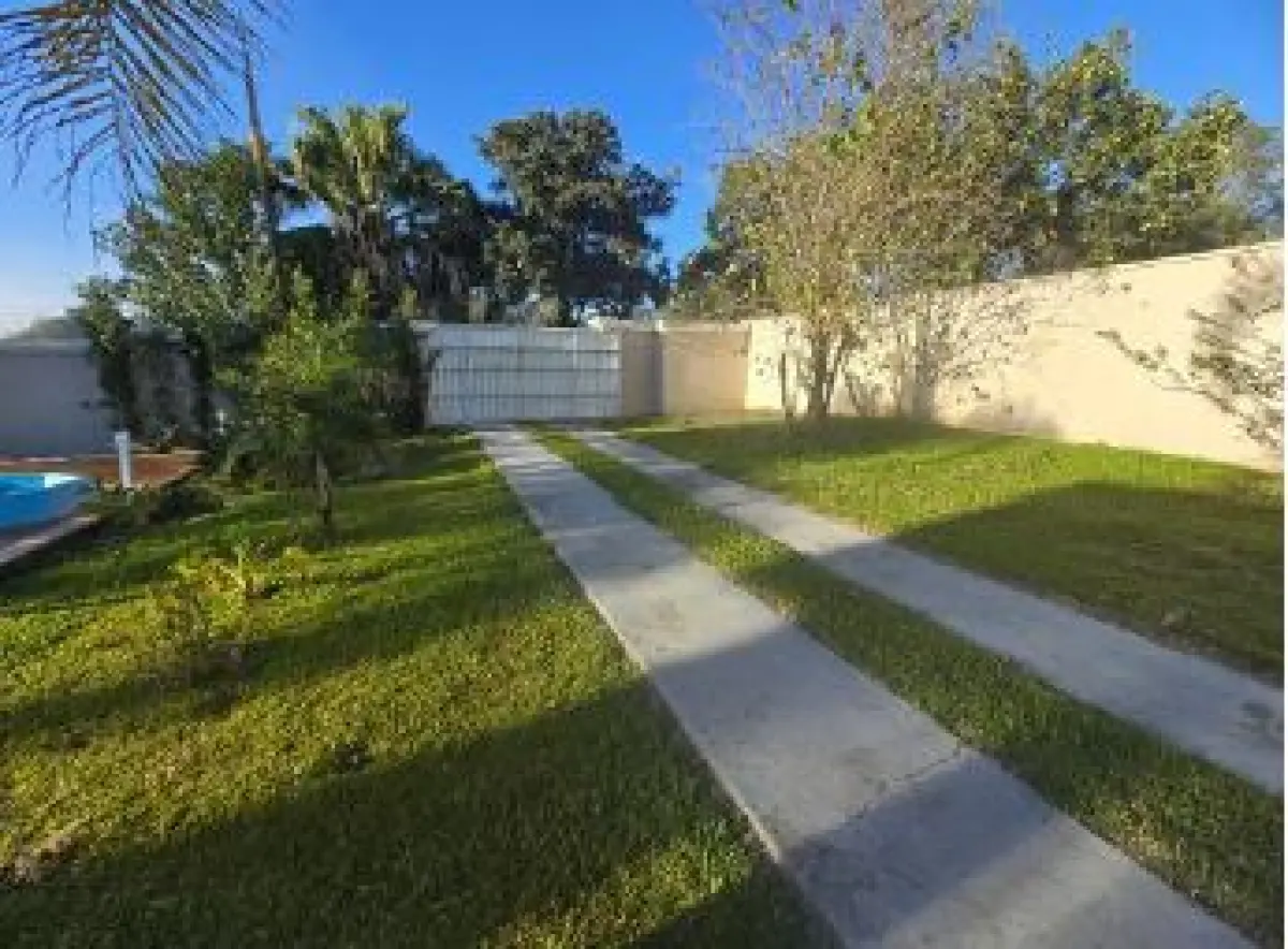 LOTE 028 - Casa na Rua Rodolfo Grutzmacher, 52, Canoinhas- Sc