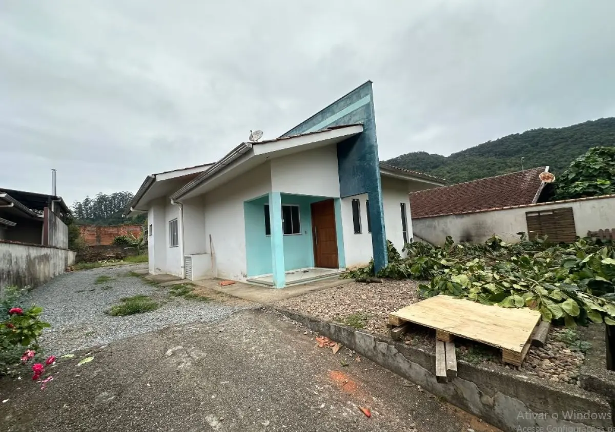 LOTE 013 - Casa Rua Ervino Emilio Moreira, Nº77, Bairro Seminário, em Corupá/SC