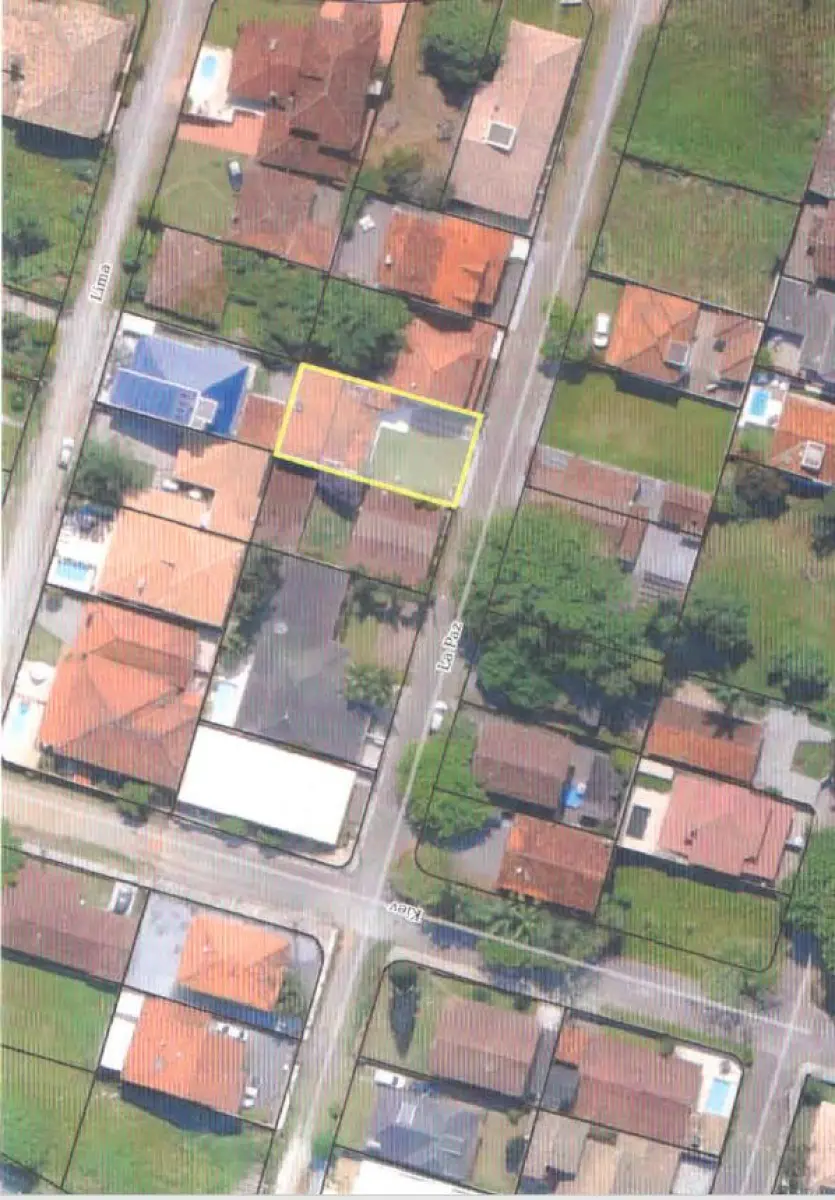 Terreno com 312,50m2 com imóvel construido de 182,25m2 na praia de ubatuba, são francisco do sul - sc