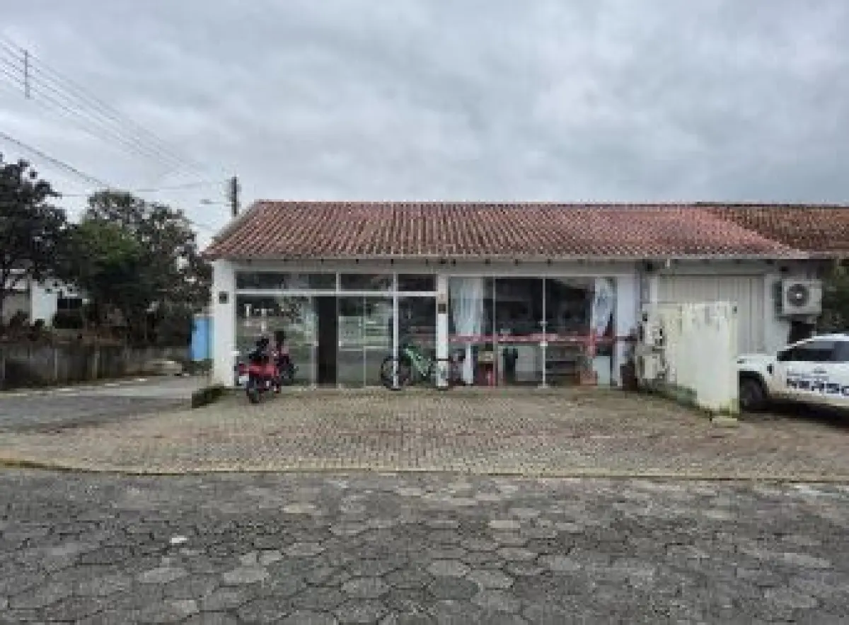 LOTE 001 - Imóvel na Rua Irineu Bornhausen e Rua Ludwina Sens, S/Nº, Santo Antonio, em Ituporanga/SC