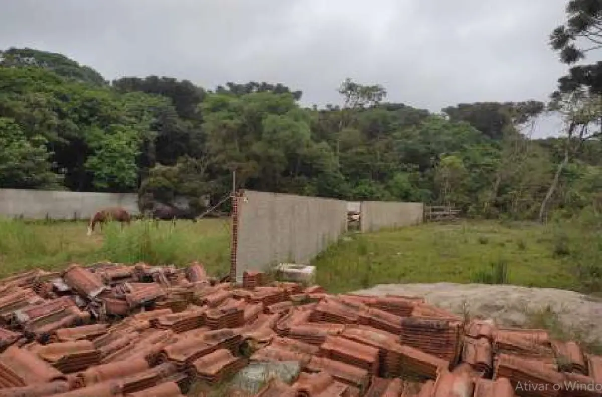 LOTE 002 - Terreno 1.500,000 m², localizado na Rua Hugo Simas, 129, Bairro Baixo da Lapa, na cidade de Lapa - PR