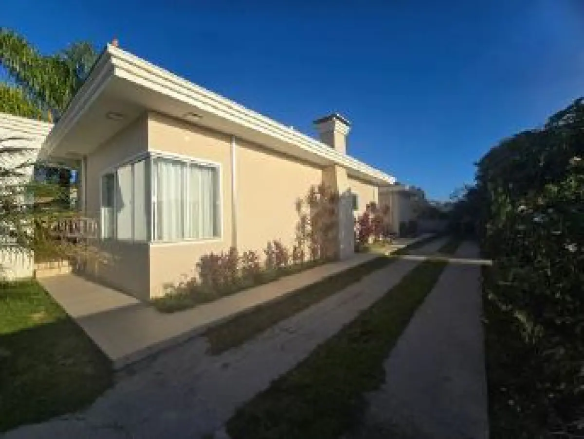 LOTE 028 - Casa na Rua Rodolfo Grutzmacher, 52, Canoinhas- Sc