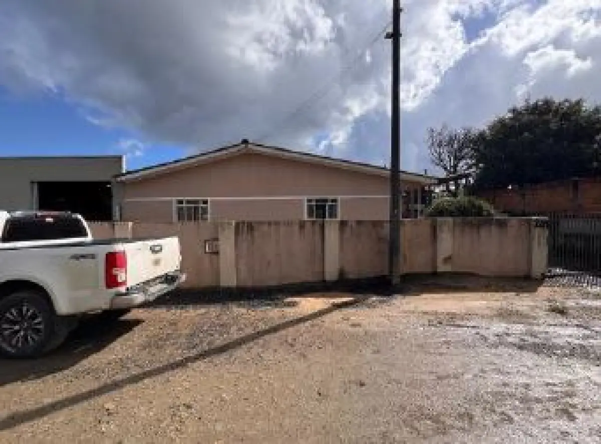LOTE 027 - Casa na Rua São José, nº 240, Riozinho em Irati/PR,
