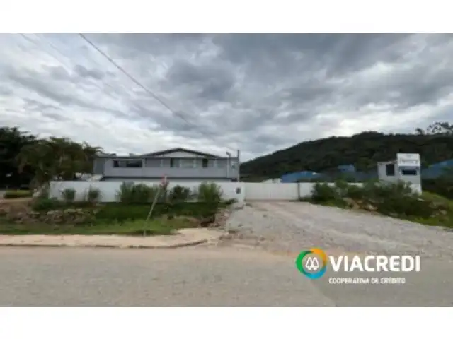 Leilão Viacredi- 2ª Praça- Imóvel comercial R. Lina Bodenmuller Bertolini, 30, Limeira Alta, Brusque - SC