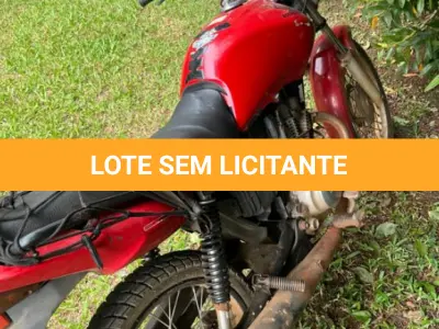 LOTE 001 - Honda/CG 150 Titan MIX Es, placa MHJ4251, cor vermelha, ano de fabricação 2009, ano modelo 2010