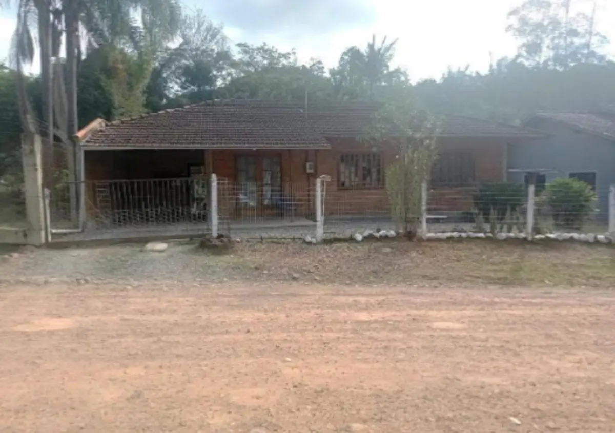 LOTE 0010