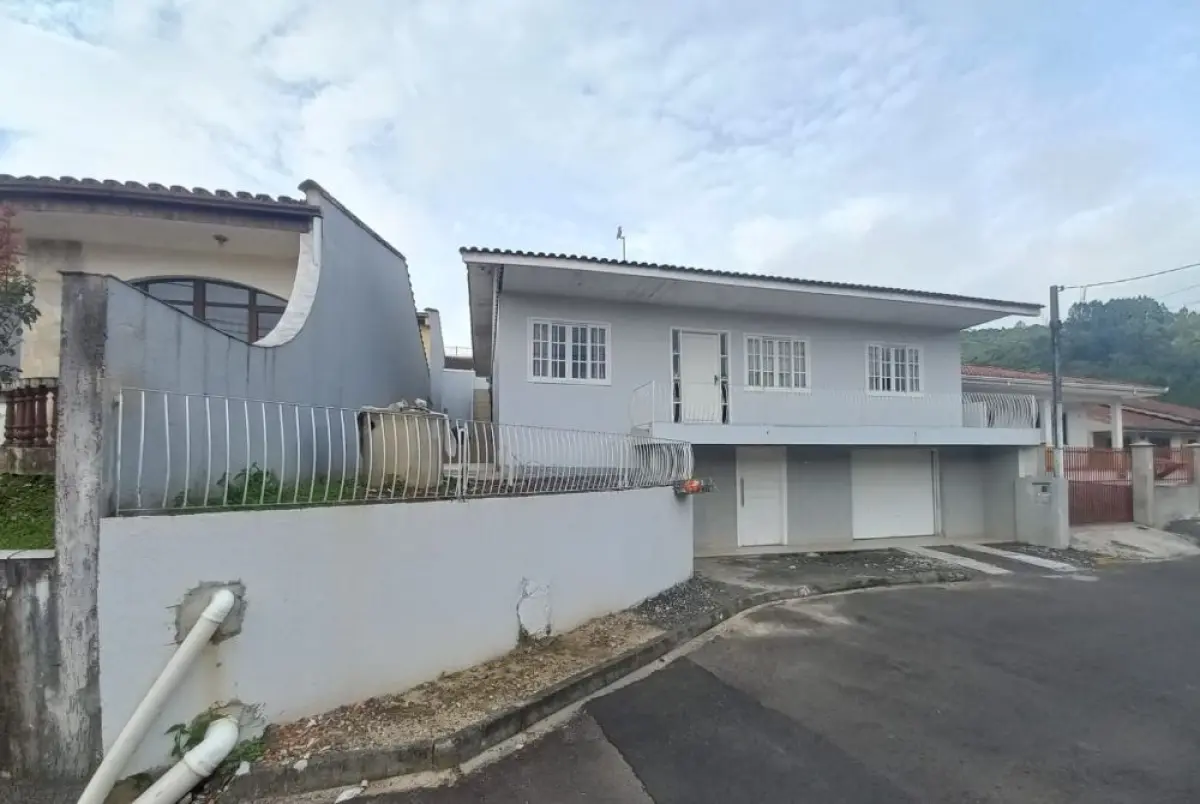 LOTE 001 - Casa na Rua Algacir Pires dos Santos, nº55, Bairro São Pedro, Porto União/SC