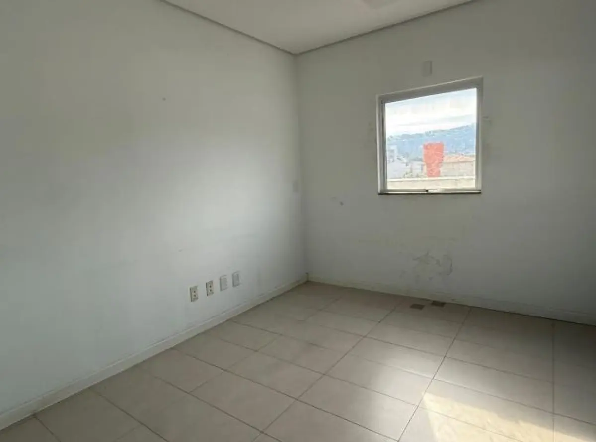 LOTE 001 - Imóvel comercial na Joe Collaço, nº 968 – Bairro Santa Mônica, Florianópolis – SC