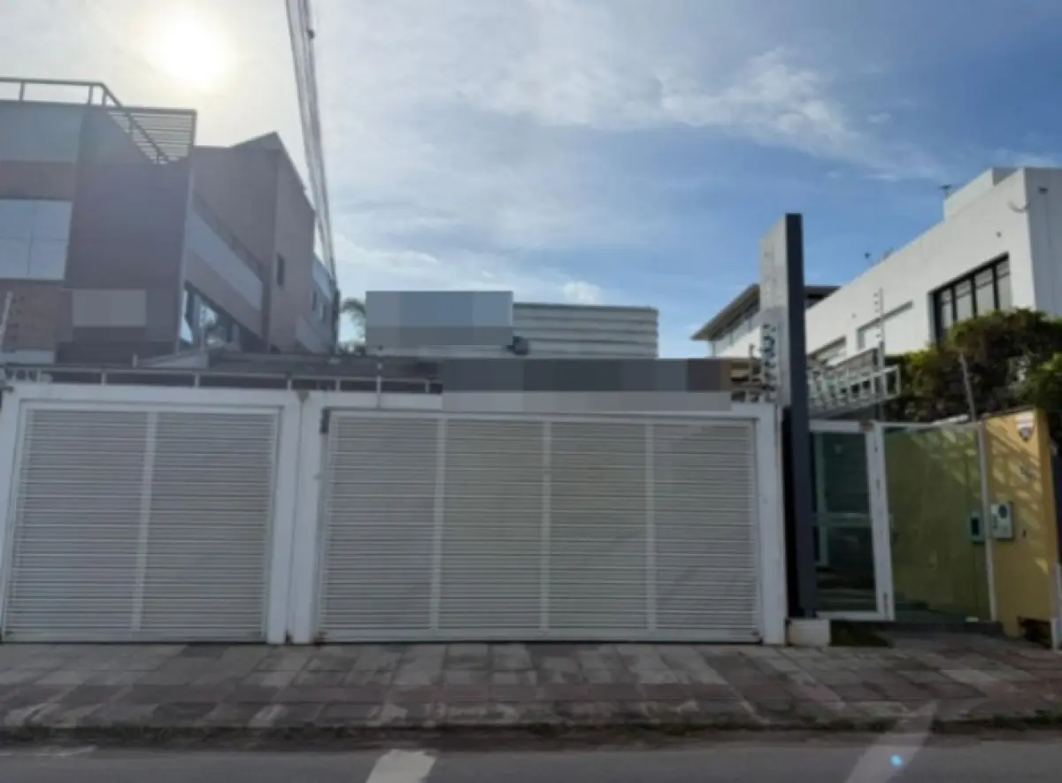 LOTE 001 - Imóvel comercial na Joe Collaço, nº 968 – Bairro Santa Mônica, Florianópolis – SC