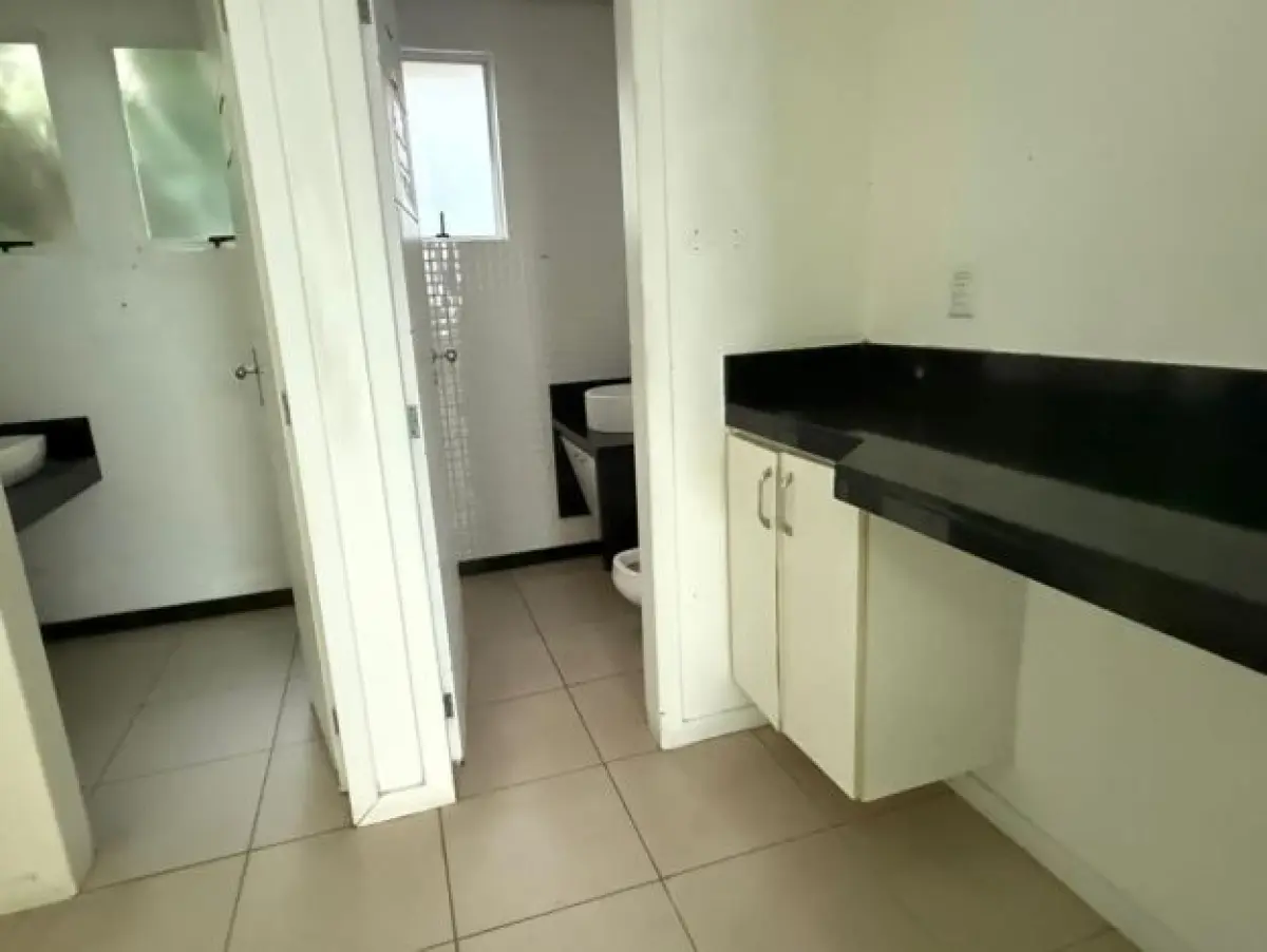 LOTE 001 - Imóvel comercial na Joe Collaço, nº 968 – Bairro Santa Mônica, Florianópolis – SC