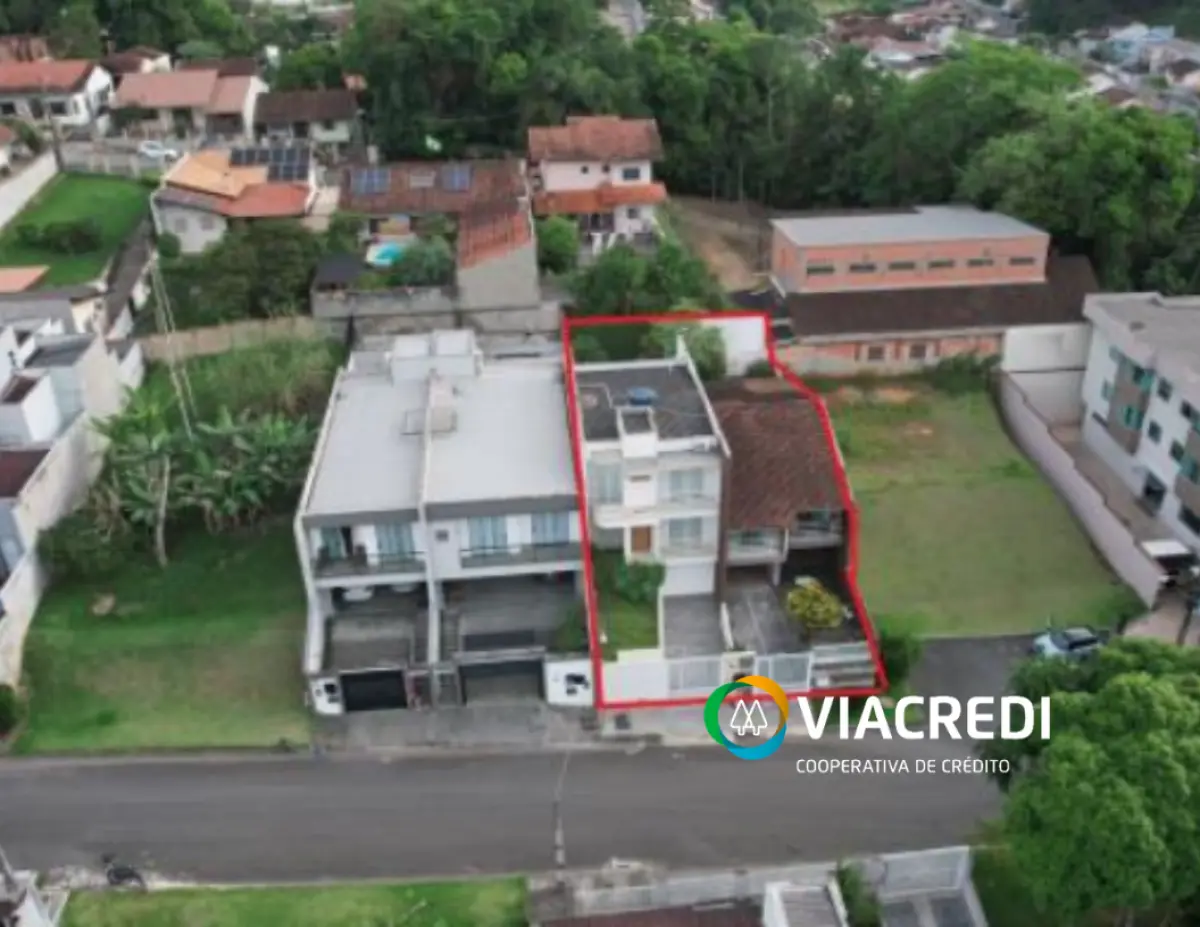 LOTE 001 - Imóveis na Rua Mario Marcelo Werplotz, nº 289 (Casa 01) e 291 (Casa 02),  Tribess, Bluemau/SC.