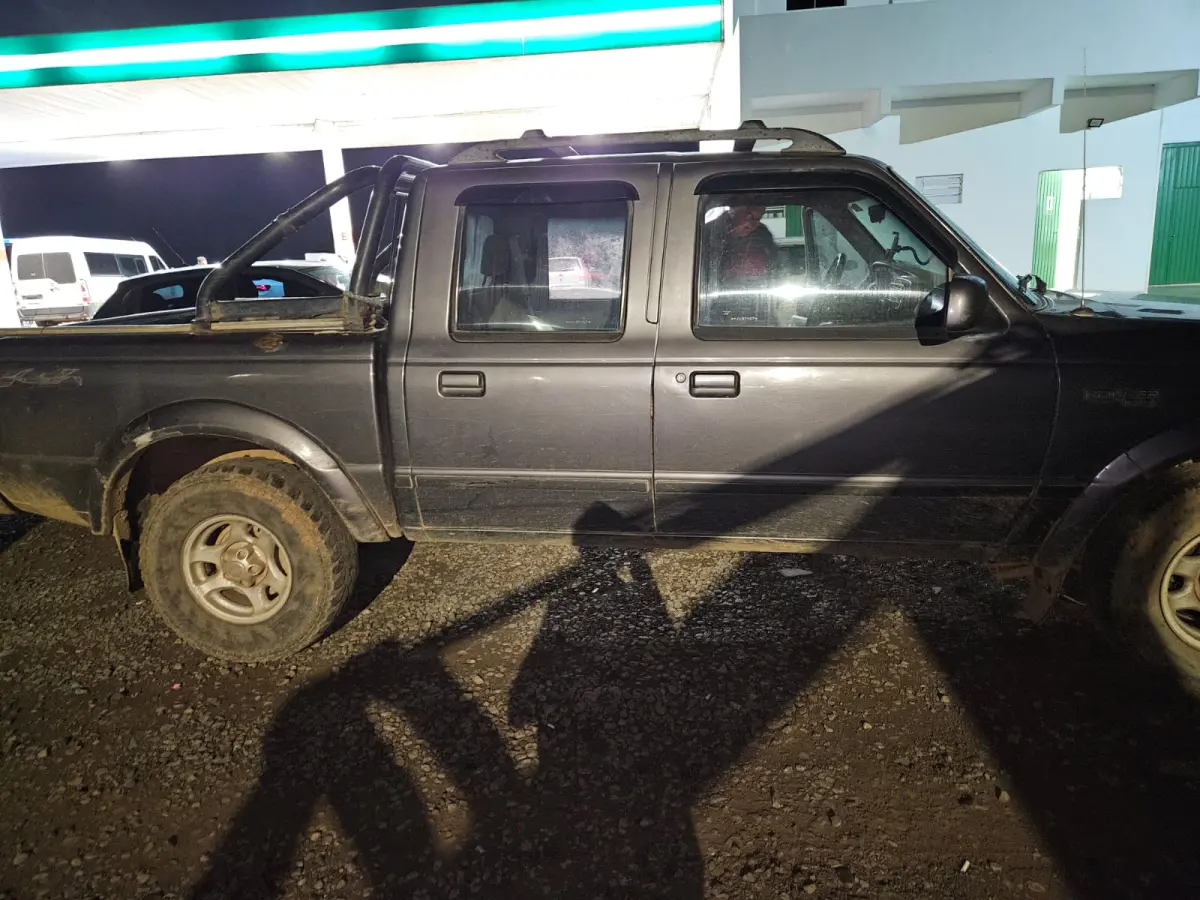 LOTE 001 - I/FORD RANGER XLT 13D/ 1999/2000/diesel/ carroceria aberta/ cabine dupla/Placas: NEK4783, RENAVAM: 139450947