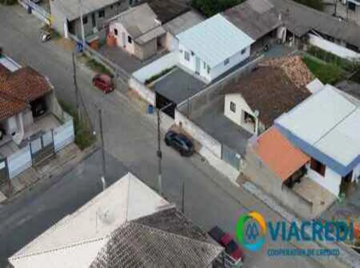 LOTE 001 - casa de 80m², em alvenaria pela unidade autônoma nº 03, do CONDOMÍNIO RESIDENCIAL MONTE VERDE 02