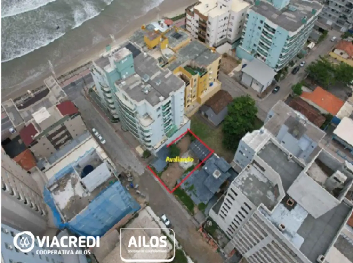 LOTE 001 - Imóvel residencial, aproximadamente 80m da praia de Gravata, Navegantes/ Sc.