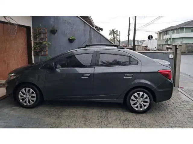 1ª VT Joinville- 1ª Praça- QHV1589, SC CHEV/ PRISMA  1.4 MTLT, 2016/2017, Cinza.