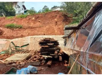 LOTE 001 - Imóvel na Avenida Marechal Castelo Branco, 556, Centro, Pinheiro Preto/SC