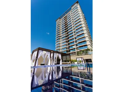 LOTE 0001 - Apartamento de n°1011, 10º pavimento, do Residencial Plaza Monet e suas garagens