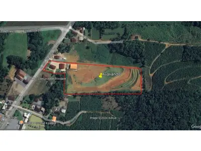 LOTE 007 - Casa Residencial na Rua Marechal Castelo Branco, bairro Bracinho, em Schroeder - SC