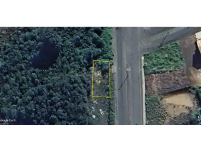 LOTE 0021 - Terreno de  267,61m²,  na Avenida Getulio Vargas, S/N, João Paulo II, Irati/PR.