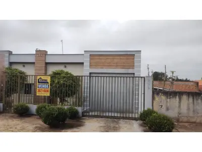 LOTE 001 - Imóvel Residencial, na Rua Henrique Ligeski, 322, Uvaranas, Ponta Grossa/ PR.