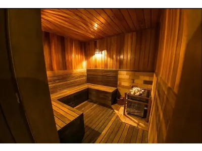 LOTE 0002 - Apartamento de n°1112, 11º pavimento, do Residencial Plaza Monet e suas garagens