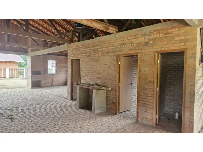 LOTE 007 - Casa Residencial na Rua Marechal Castelo Branco, bairro Bracinho, em Schroeder - SC