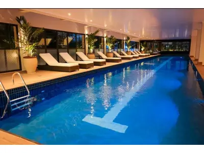 LOTE 0002 - Apartamento de n°1112, 11º pavimento, do Residencial Plaza Monet e suas garagens