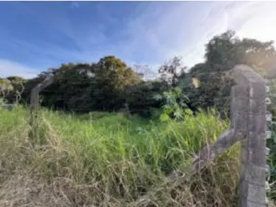 LOTE 0021 - Terreno de  267,61m²,  na Avenida Getulio Vargas, S/N, João Paulo II, Irati/PR.