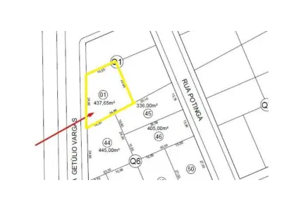 LOTE 029 - Imóvel de 437,65 m², localizado na Avenida Presidente Getúlio Vargas, S/N, Lote nº 01, Quadra 01 do Loteamento Bom Jesus, Lagoa em Irati/PR,