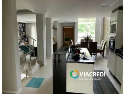 LOTE 001 - Imóveis na Rua Mario Marcelo Werplotz, nº 289 (Casa 01) e 291 (Casa 02),  Tribess, Bluemau/SC.