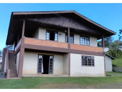 LOTE 001 - Terreno de 737,36m²,  (50% referente à sua meação Cleber Dal Magro). .