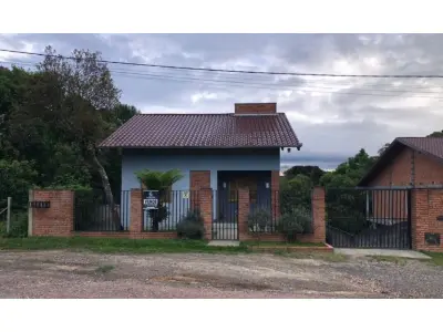 LOTE 001 - Imóvel de 244m², na Rua Pioneiro Adolfo Endler, nº 451, no bairro Faxinal, na cidade de Mafra/SC