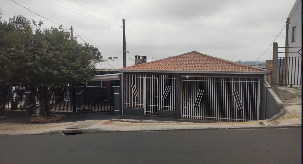 Leilão Civia- Imóvel na Ruas Tadeu Filipowski e Bachir Sleiman Fayad, Nº300,  Jardim Panorama, Contorno, em Ponta Grossa/SC