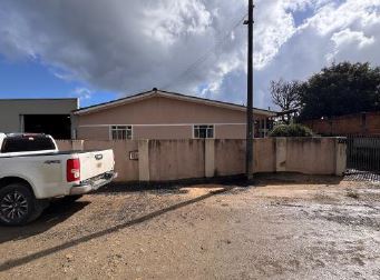 Casa Na Rua São José, Nº 240, Riozinho Em Irati/pr,, localizado em Irati - PR, bairro Riozinho